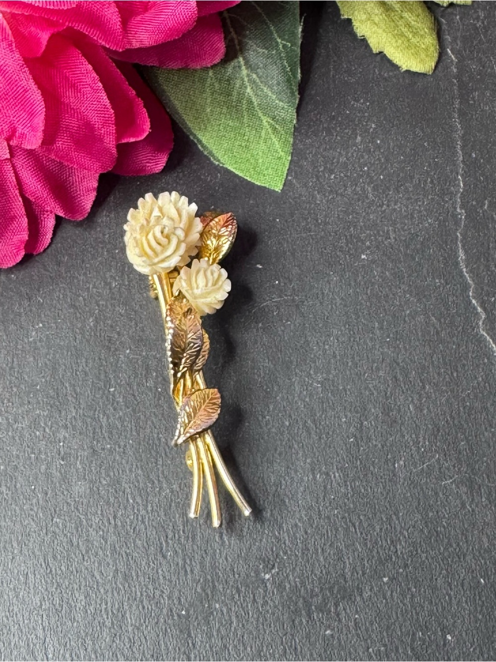 Vintage Gold Floral Rose Bouquet Brooch - Ivory Rose Accents